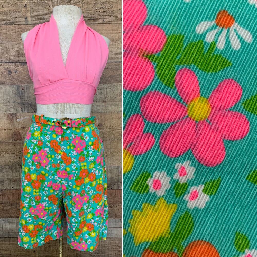 Vintage 1960s 1970s Mod Bright Floral Shorts Sz S/M Bermuda Hippie